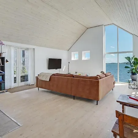 Beautiful In With House Sea View Holiday home *