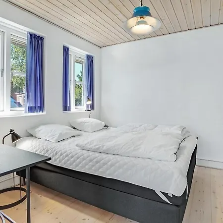 Holiday home Beautiful In With House Sea View